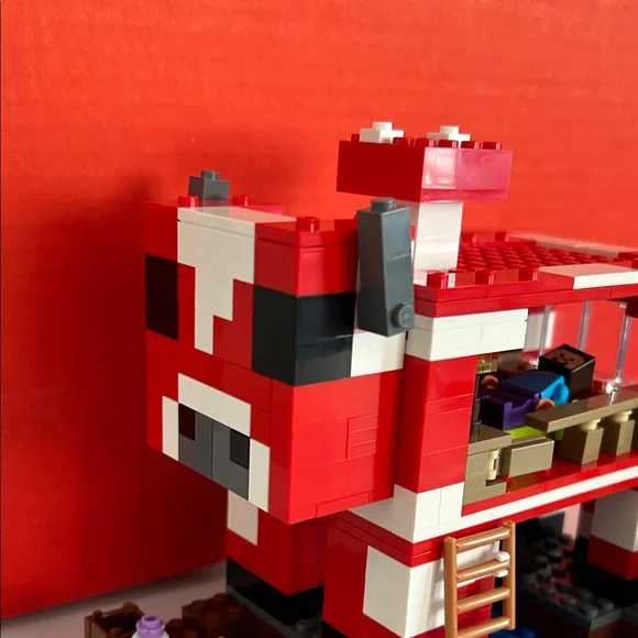 Lego Mushroom Cow Minecraft Set. - Picture 7 of 8